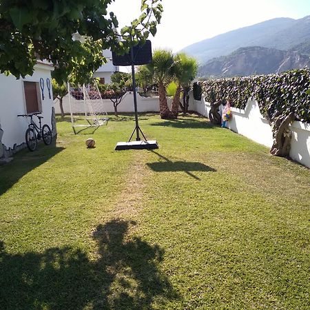 Villa Miriade B&B Paestum Exterior photo