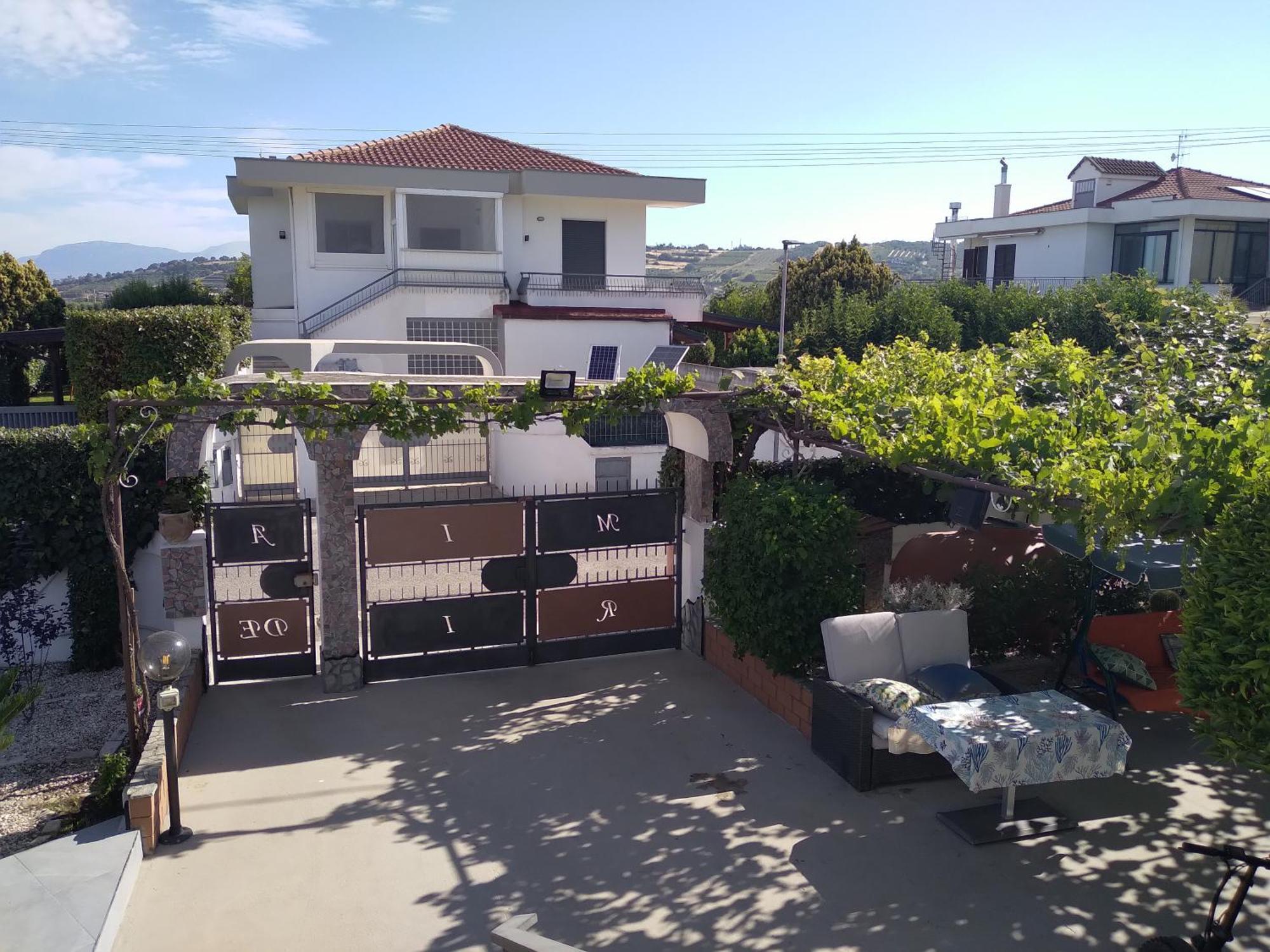 Villa Miriade B&B Paestum Exterior photo